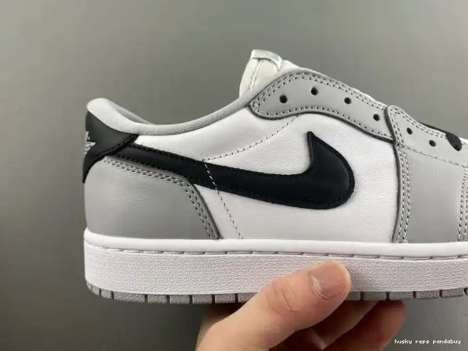Rep Husky Jordan Low OG CZ0790-110 Barons Air 1 0520